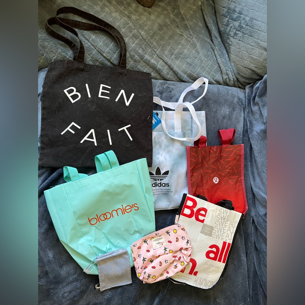 Set of bags/totes